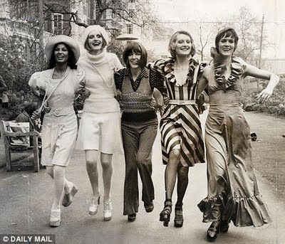 Womens Fashion in the 1960s - Home